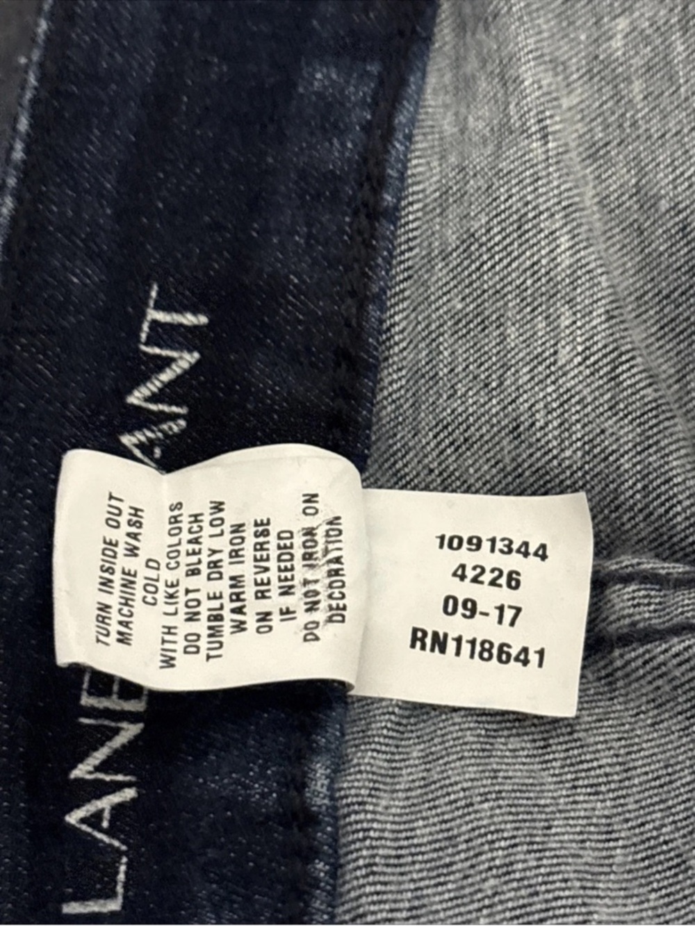Lane Bryant Women's Blue denim Distressed Ripped Skinny Jeans Stretch size 18 R - Picture 11 of 12